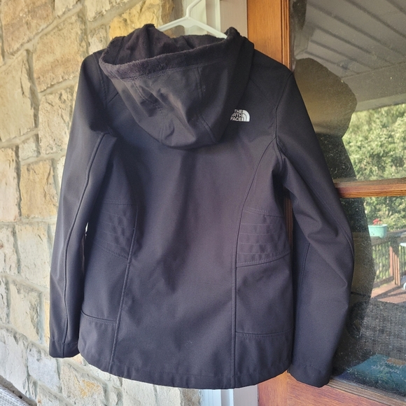 Women's The North Face Softshell Jacket - Picture 3 of 9